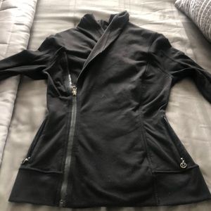 Lululemon jacket size 2